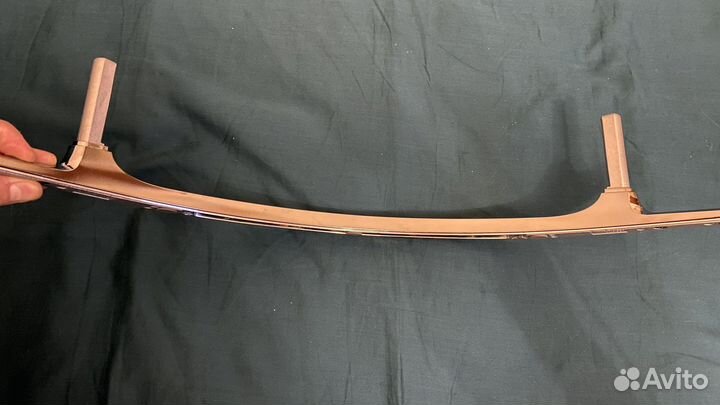 Подставка под телек Samsung UE22H5610AK