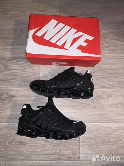 Nike shox TL