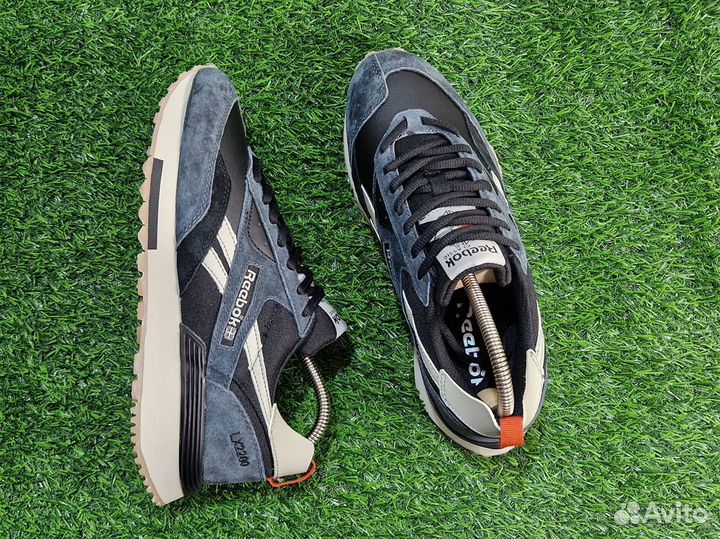 Кроссовки Reebok classic LX2200