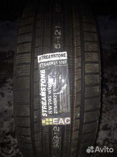 Streamstone SW705 275/45 R21 110T