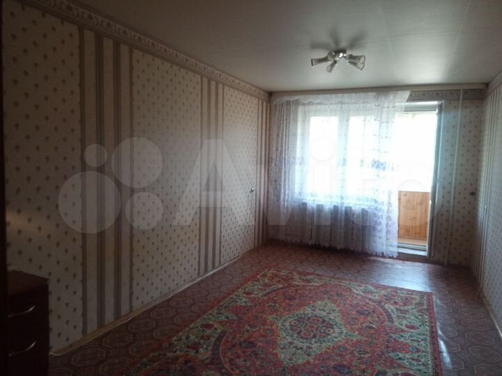 4-к. квартира, 87 м², 3/9 эт.