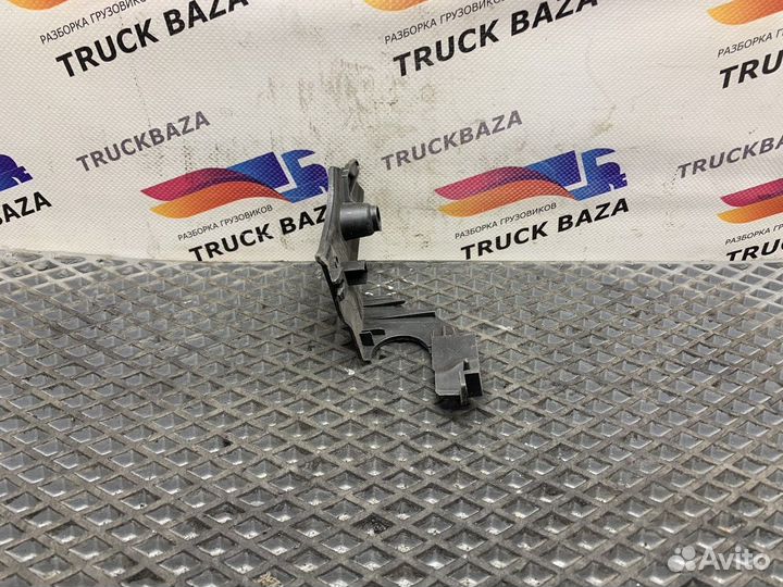 Накладка подрулевая Renault T