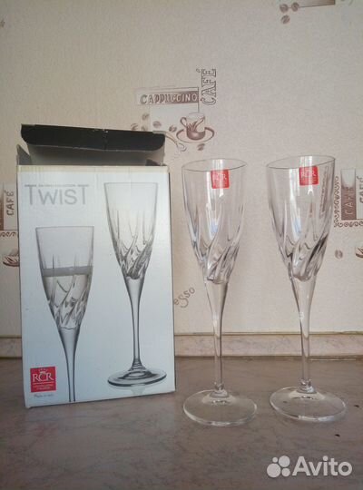 Бокалы для шампанского