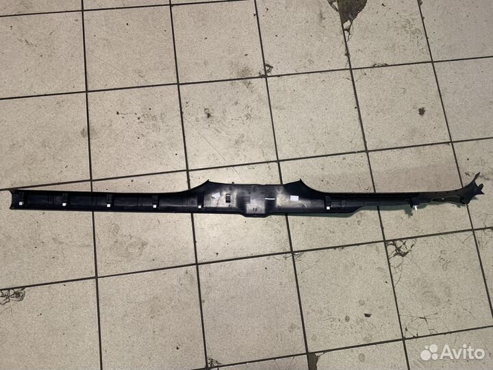 Volkswagen Polo Накладка на порог салона