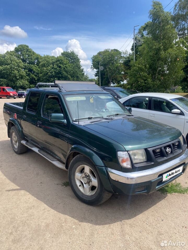 Nissan Frontier 3.3 AT, 2000, 263 509 км