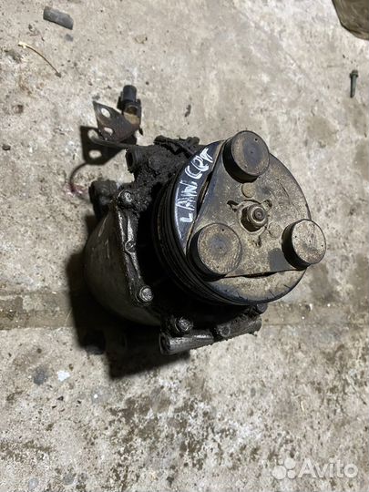 Компрессор кондиционера Mitsubishi Lancer 9