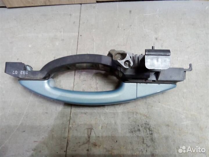 Ручка двери задней наружная левая от Ford Focus I