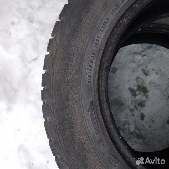 Gislaved Nord Frost 5 215/65 R16