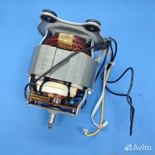 Мотор для блендера Bork B700 старого образца