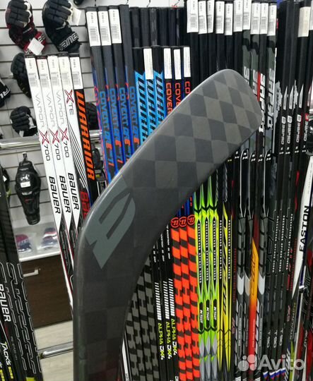 Хоккейная клюшка Заряд AK9-III SR L, R