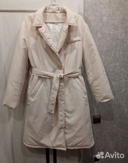Новое женское демисезонное пальто 48-50