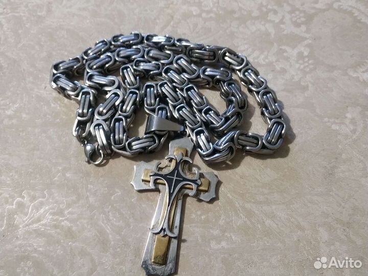 Крест с цепью