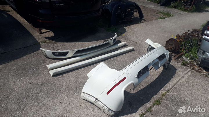 Обвес Volkswagen Touareg r-line