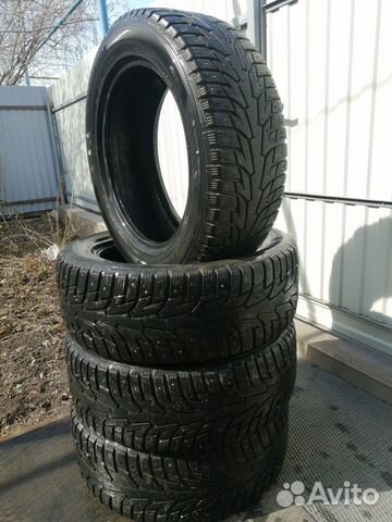 Hankook Winter I'Pike 225/55 R17