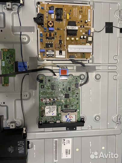 Телевизор LG 42LF620v