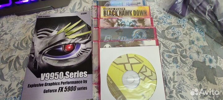 Asus V9950 Ultra Deluxe 256MB (FX 5900 Ultra)