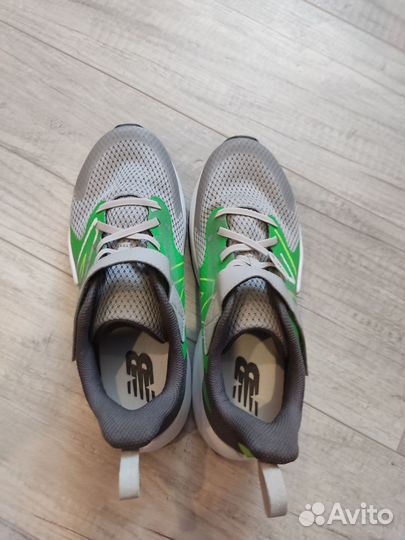 Нью баланс 24,5 см