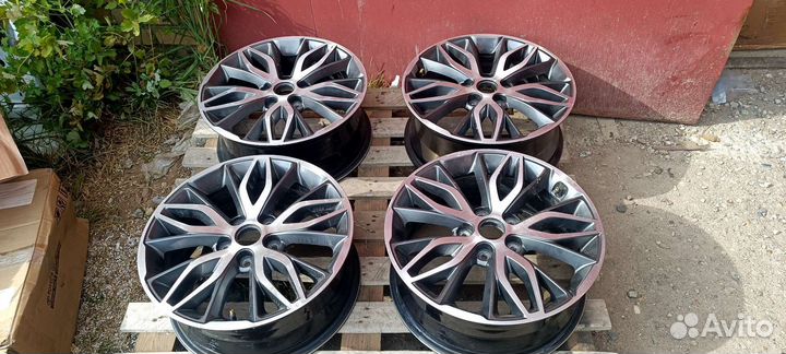 Kia к5 диск r17