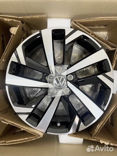 Один новый диск Torsby R16 Volkswagen Polo 2022
