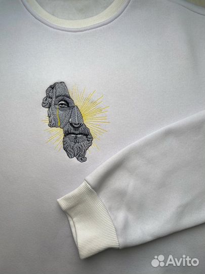 Вышивка на одежде