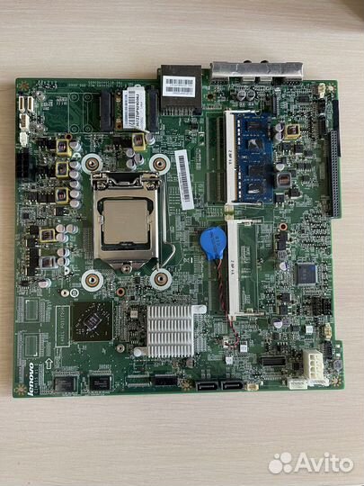 Материнская плата