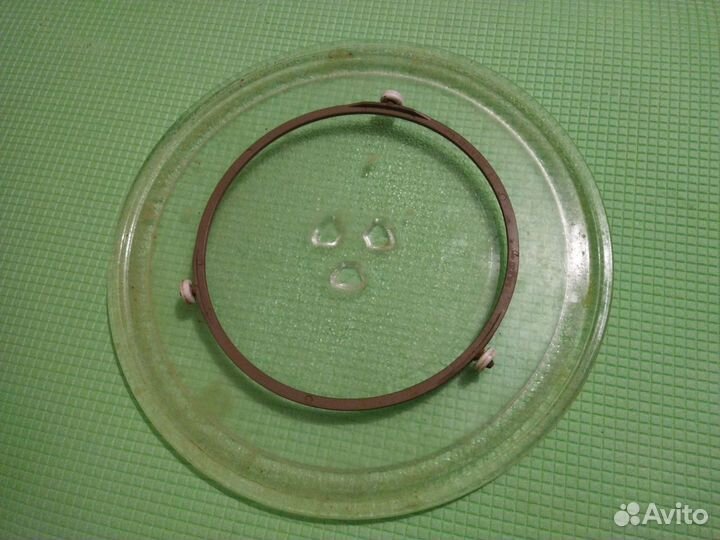 Микроволновка с блюдцем и роликом(свч)