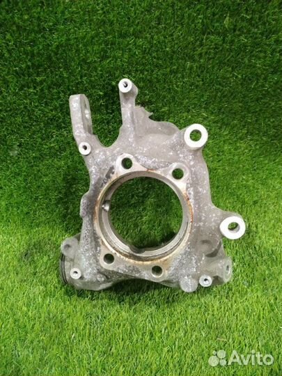 Кулак поворотный задний правый Audi A8 D4 cgwa