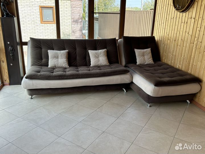 Угловой диван 