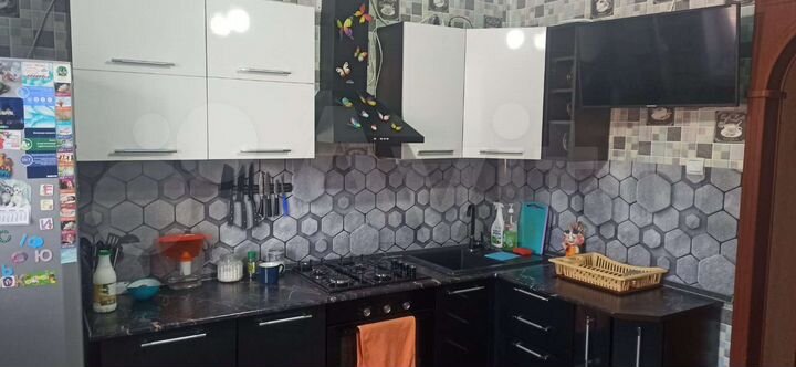 3-к. квартира, 66,7 м², 1/3 эт.