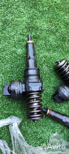 Насос форсунка Volkswagen touareg 2.5 TDI