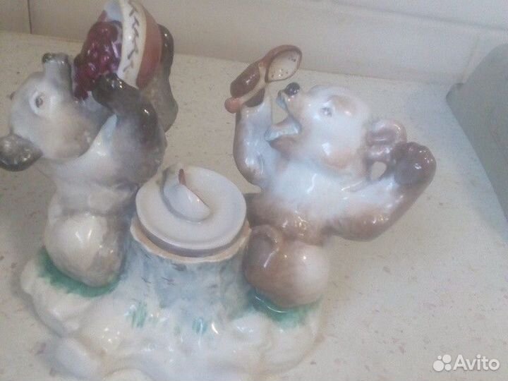 Чернильница Мишки пьют мед.Лф з