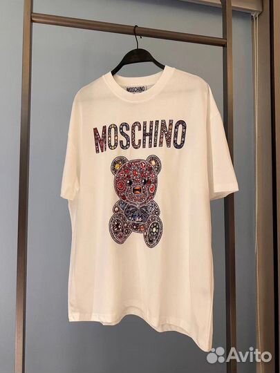 Футболка оверсайз moschino