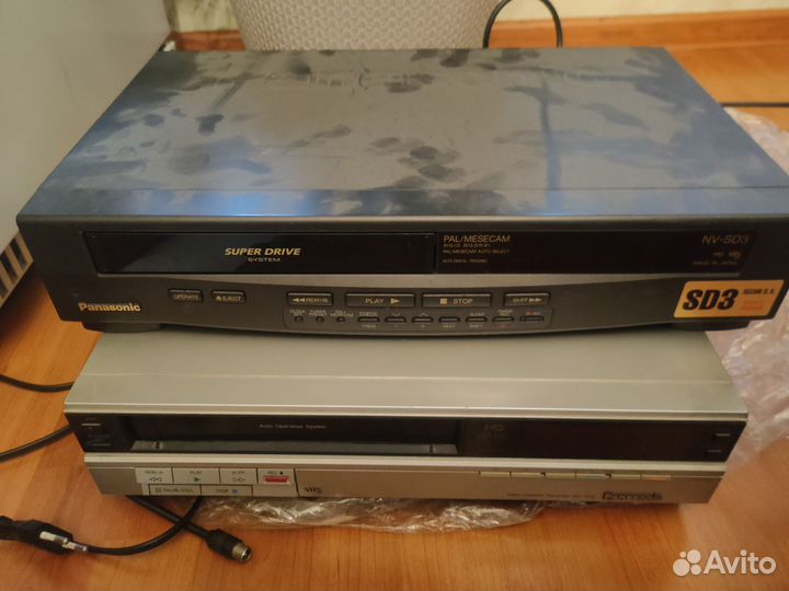 Видеомагнитофон panasonic