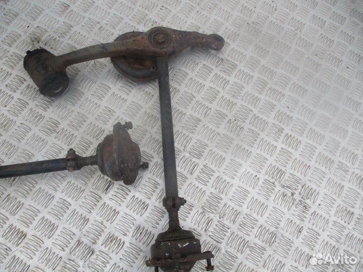 Рычаг нижний передней подвески Mercedes W123