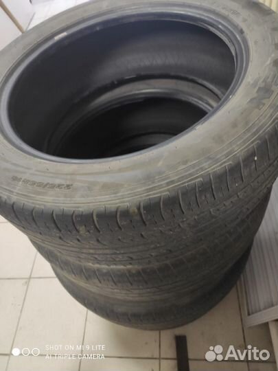 Kumho Power Fleet 975 225/55 R18