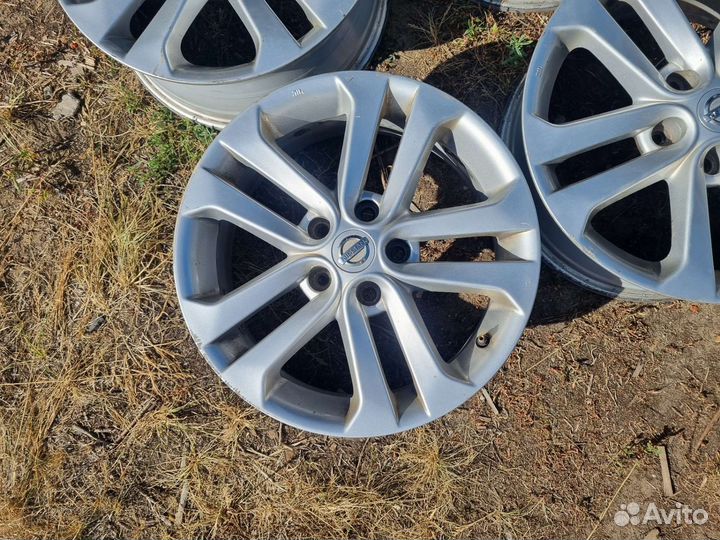 Диски R17 5/114.3 Nissan оригинал