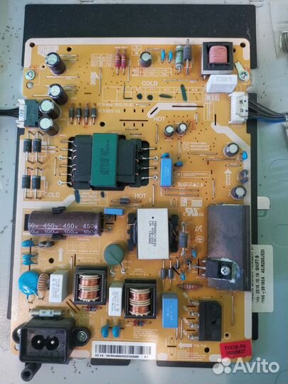 Телевизор Samsung UE40J5200AU на запчасти