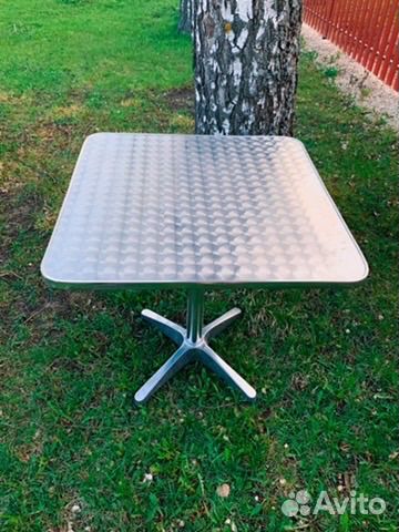 Стол обеденный