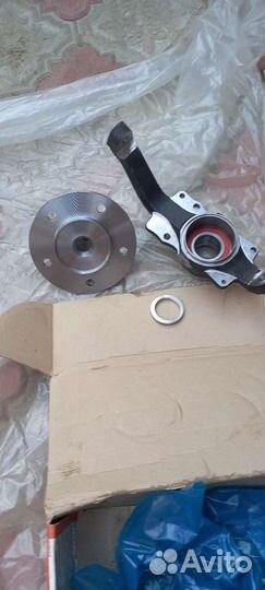 Поворотный кулак niva