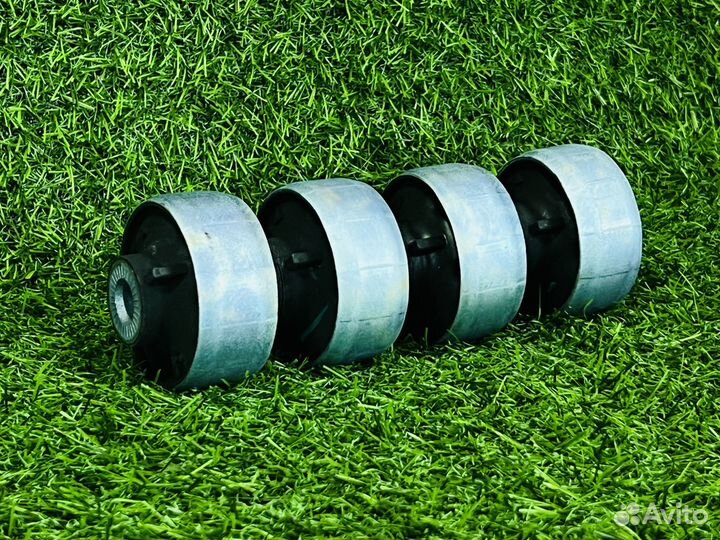 Сайлентблок переднего рычага задний VAG 5Q0407183E