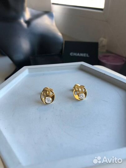 Серьги Chanel