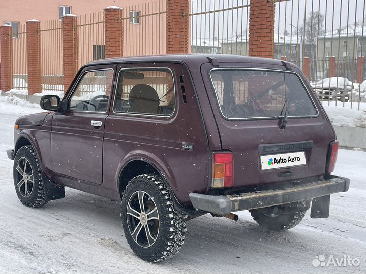 LADA 4x4 (Нива) 1.7 МТ, 2011, 98 000 км