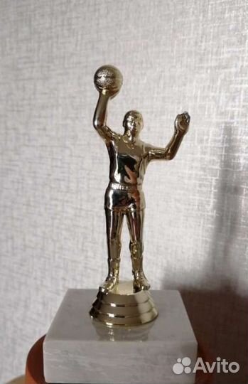Статуэтка