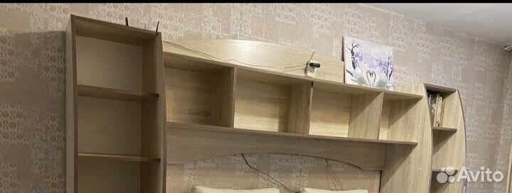 Полка настенная