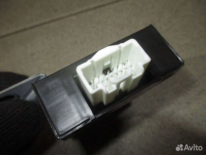 Блок электронный Peugeot 4007