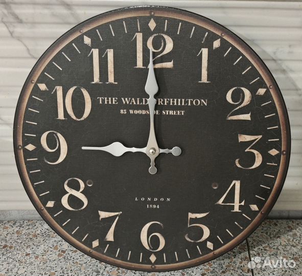Часы настенные
