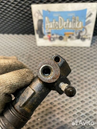 Цилиндр сцепления рабочий Nissan Primera P12