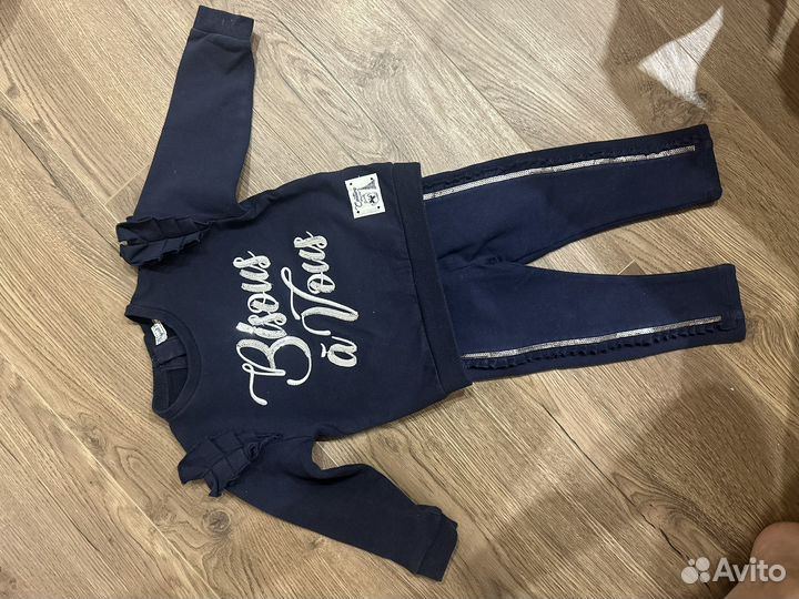 Костюм для девочки 9-12 месяцев