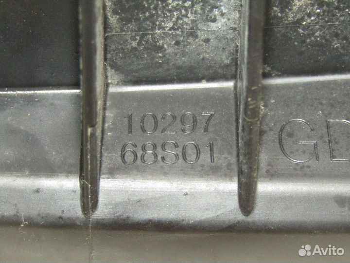 Крышка воздушного фильтра Astra J 2010