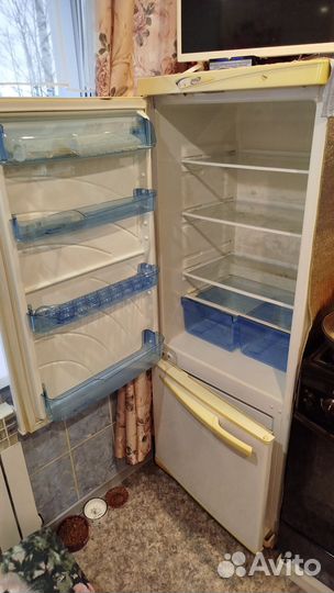 Холодильник бу